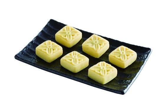 Mung Bean Cake (Gâteau Aux Haricots Mung) (綠豆糕)